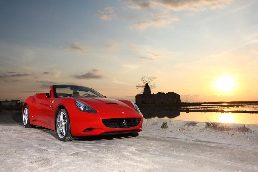  Ferrari California 2008 года  (фото 3 из 225)
